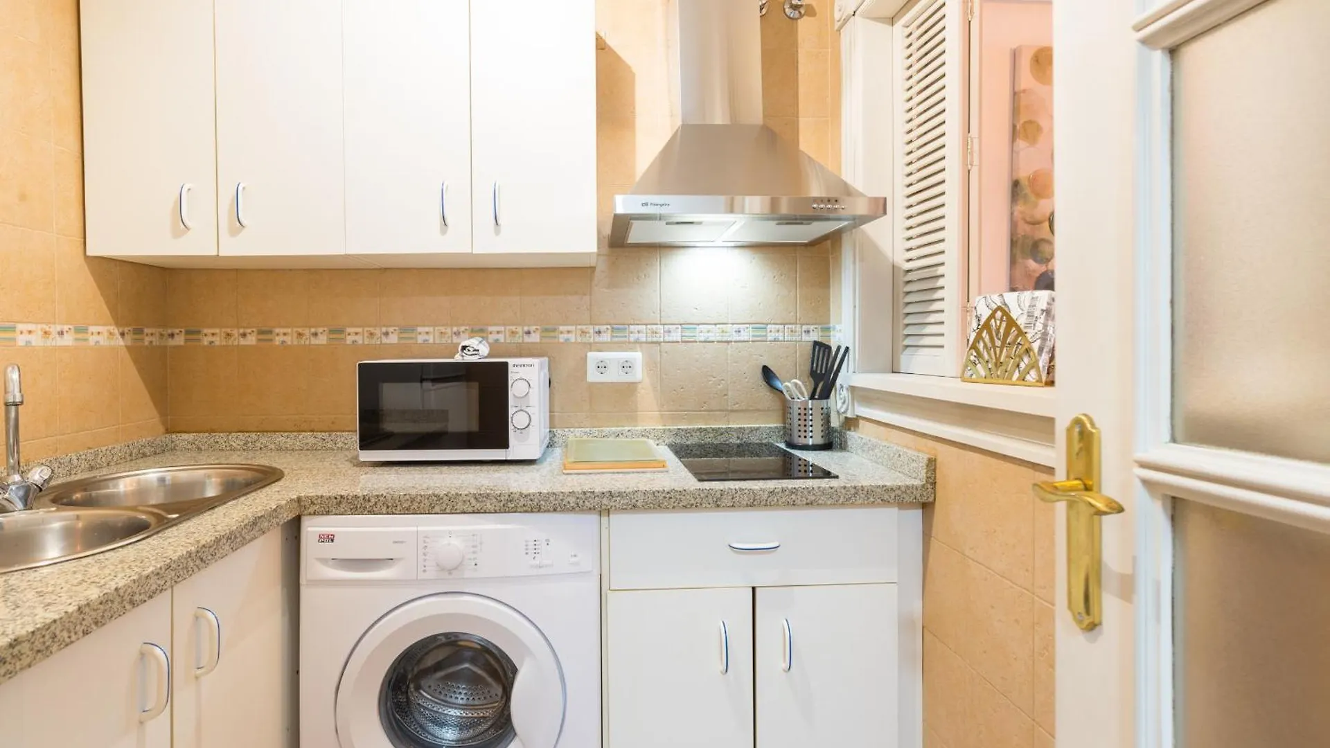 Urbe10 Plaza De La Merced Duplex 3I Apartamento Málaga