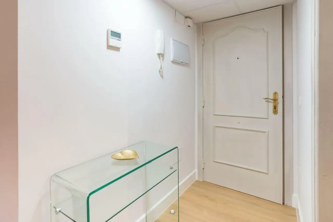Urbe10 Plaza De La Merced Duplex 3I Apartamento Málaga